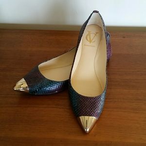 Vincent Camuto Signature "Carrie" flats